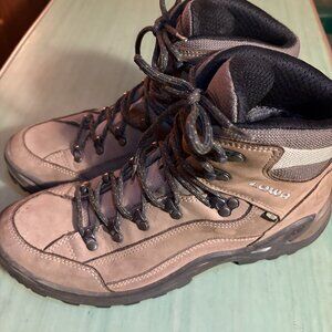 Womens Lowa Renegade Waterproof Gore-Tex Hiking Boots Size 10.5